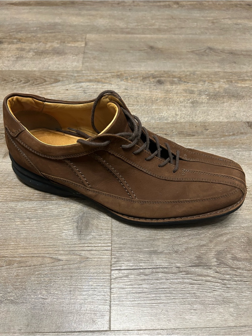 Johnston & Murphy Men’s Size 10.5 M Brown Suede Lace-Up Bicycle Toe Derbys Shoes - Picture 5 of 10